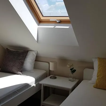Centrum Apartman Jokai *